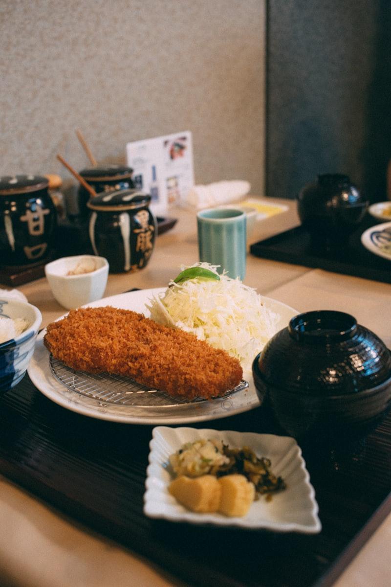 揚げ物のプレート